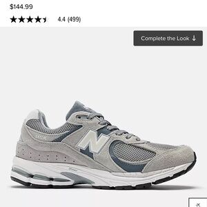 New Balance women’s Gray and Blue Sneakers 2002r